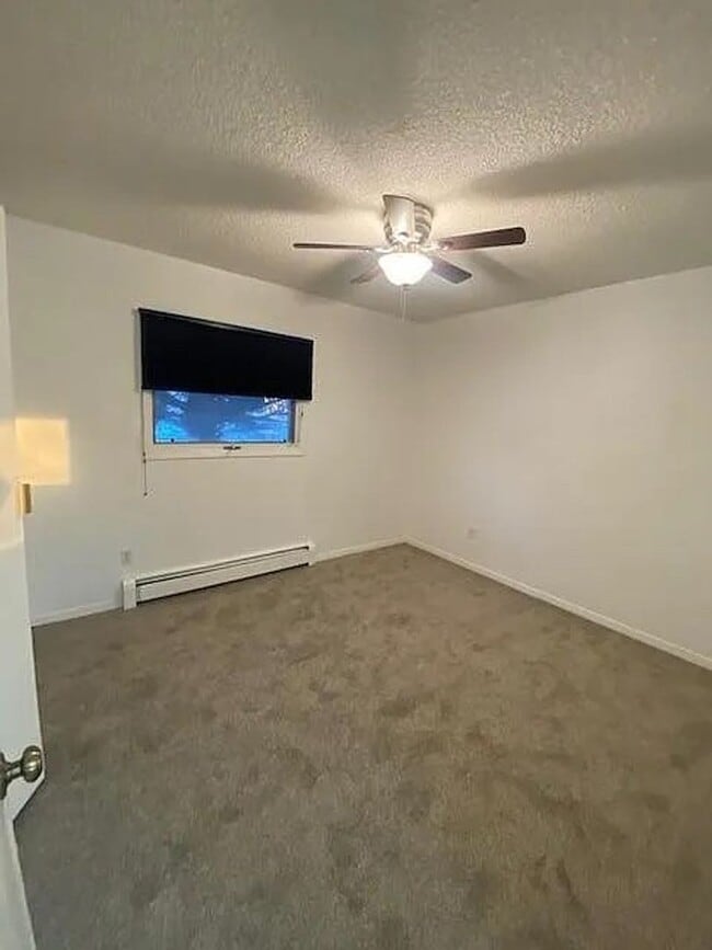 Photo - Cozy Abbott Loop Single Family Home w/ Gar...