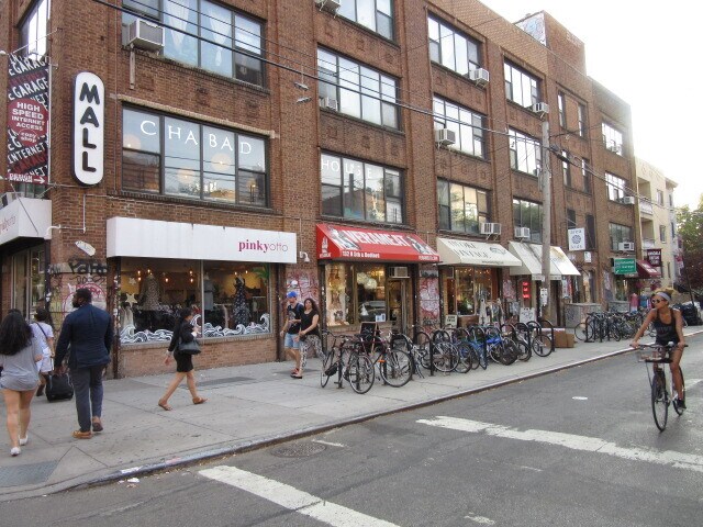 Photo - 132 N 5th St Apartments Unit 4-B