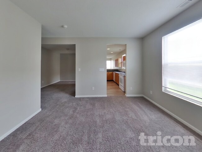 Photo - 12675 Old Pond Rd