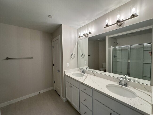 Photo - Affordable Luxury Townhome Rental New Construction Double Master Units Great for Roommates