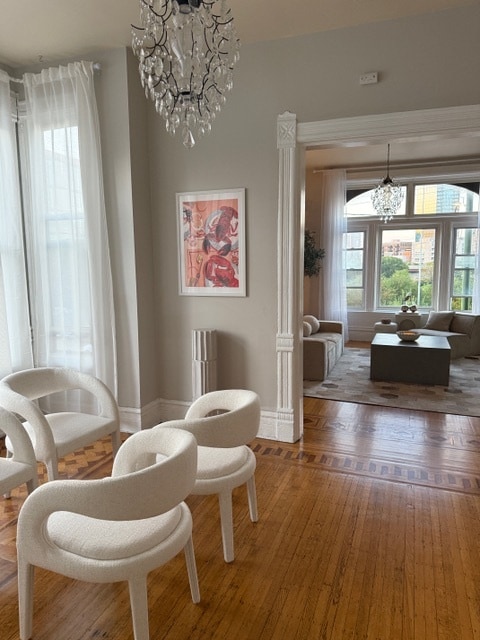 Photo - 1043 W Grand Ave Unit 2