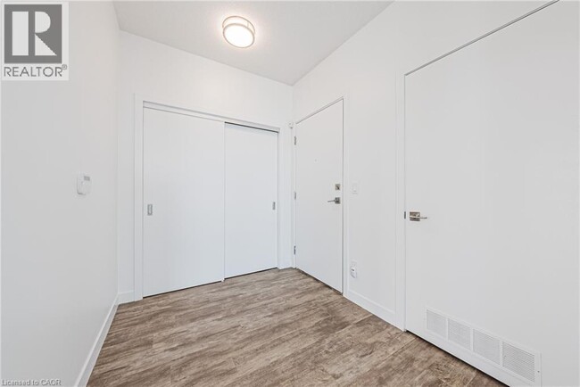 Photo - 2081 Fairview St Unit 2001