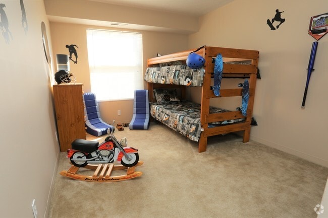 Bedroom 2BR