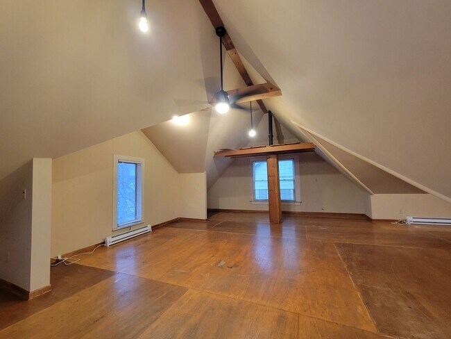 Photo - 442 Meigs-VR Unidad 442-Up VR