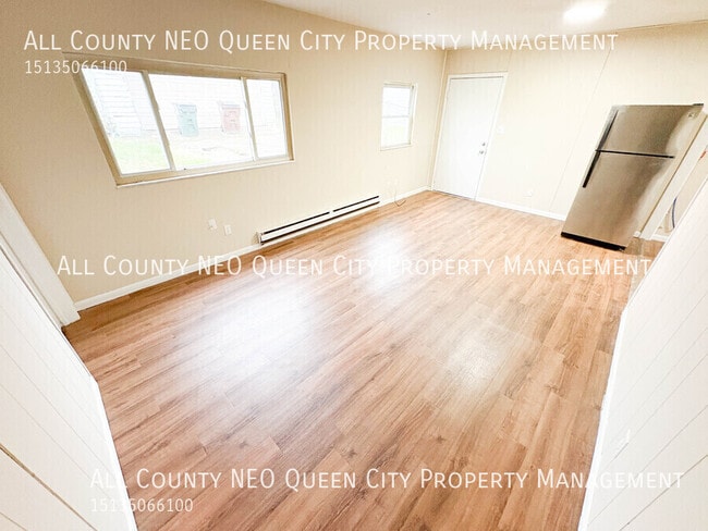 Photo - 2440 Ulrich Ave