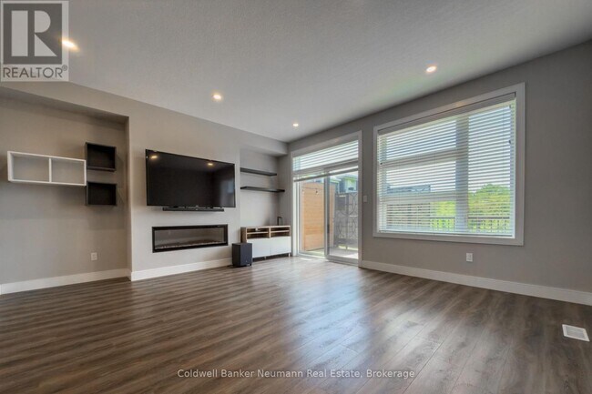 Photo - 60 Arkell Rd