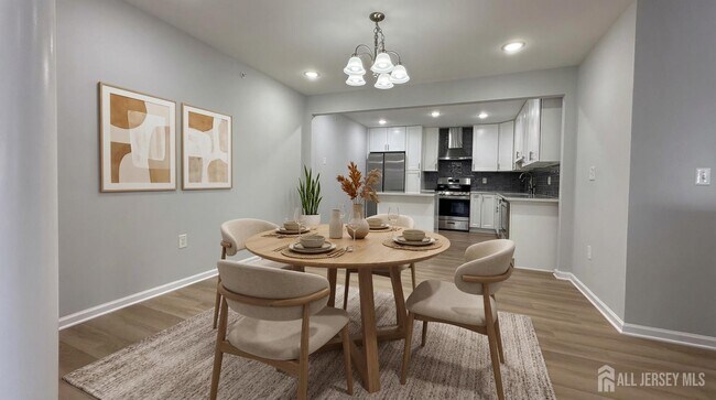 Photo - 115 Forest Dr