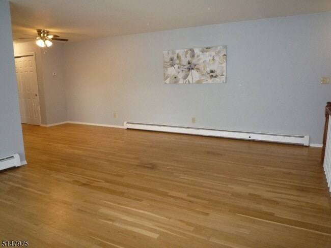 Photo - 60 Deanna Dr Unit 152