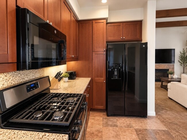48657 Classic Dr