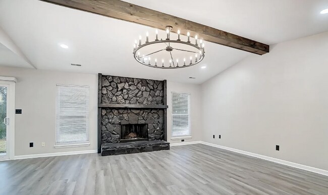 Photo - Location! Location! Welcome to your dream ...