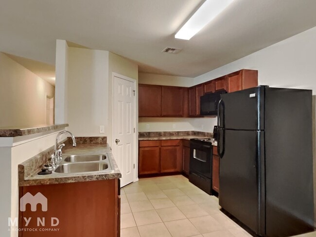 Photo - 5606 N 35th St