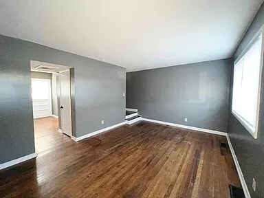 Woodview Townhomes - Woodview Townhomes