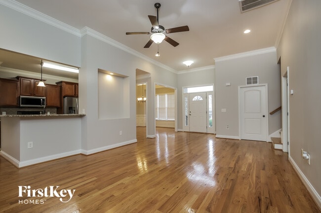 Photo - 1775 Castle Peak Dr