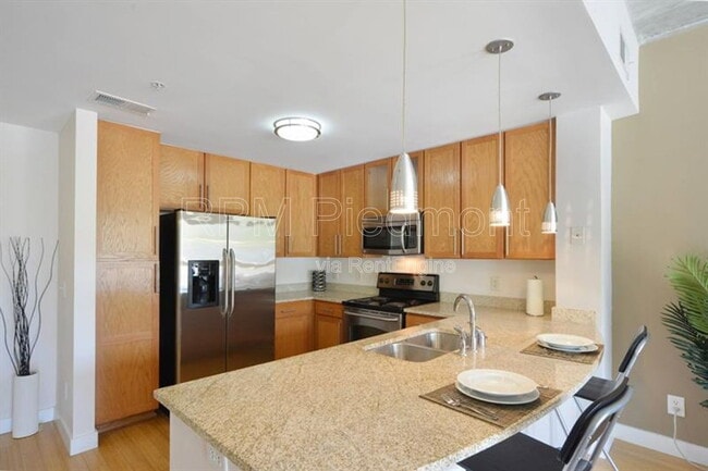 Photo - 563 Memorial Dr SE Unit 210