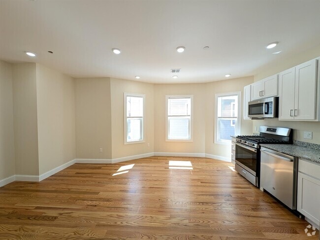 Building Photo - 22 Holyoke Rd Rental
