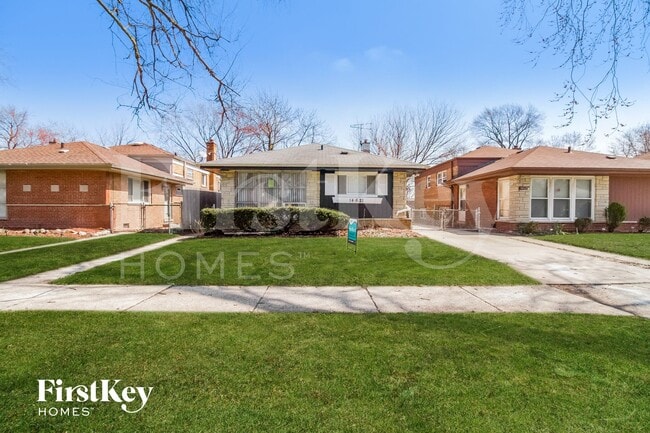 Building Photo - 14621 Dorchester Ave