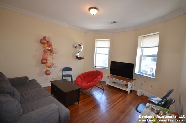 Photo - 191 Boylston St Apartment Unit 2