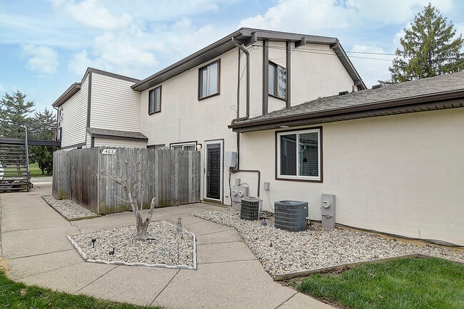 Photo - 403 Coventry Pl