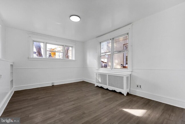 Photo - 244 Wabash Ave