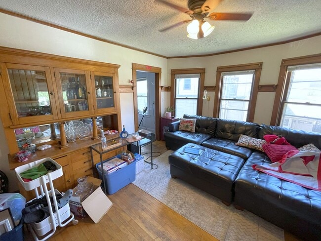 1623/25 Monroe St.