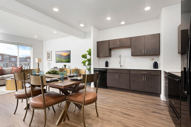 Haven Dell Townhomes - Haven Dell Townhomes