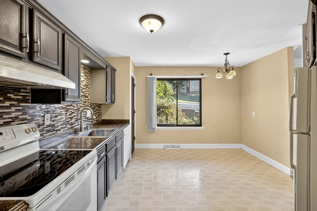 Photo - 5403 Doral Dr