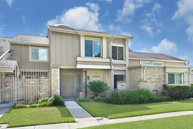 Photo - 11614 Village Pl Dr