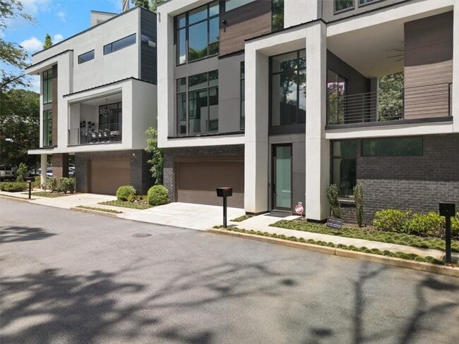 Photo - 641 Angier Springs Ct NE