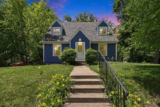 Building Photo - 307 Doty Ave