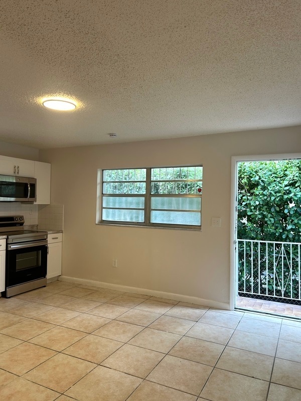 Photo - 485 NW 25th Ct Unit 1B