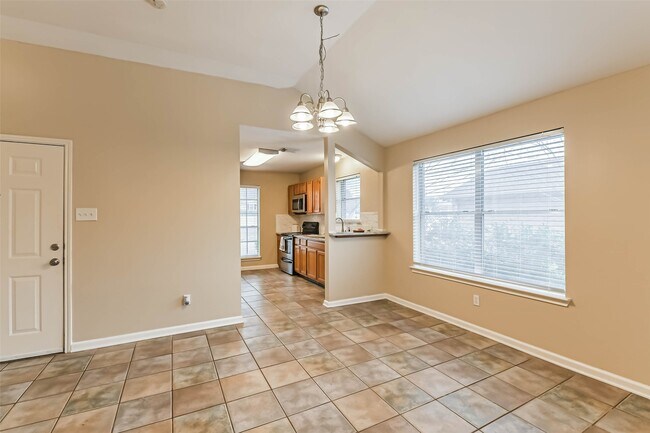 Photo - 10926 Waterview Cir