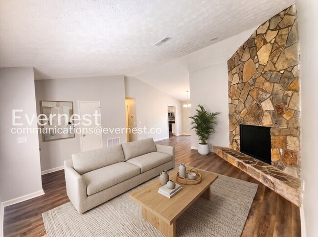 Photo - 3 Bed/2 Bath Home with Garage / Pet-Friendly / Coming Soon!