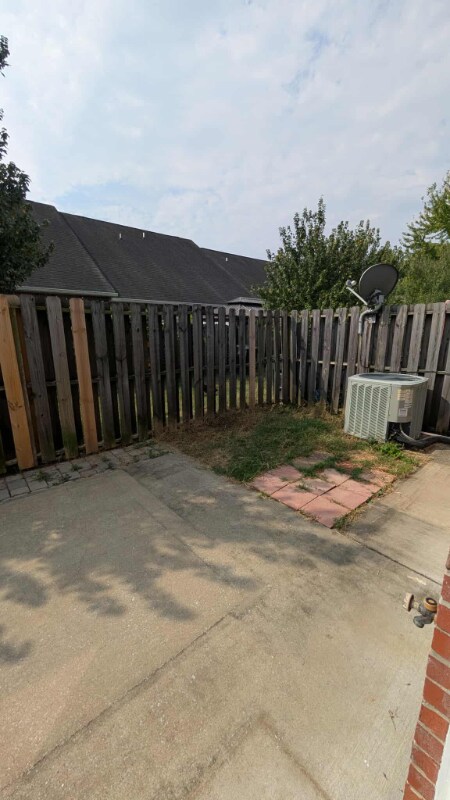 3011 Whitland Crossing Dr
