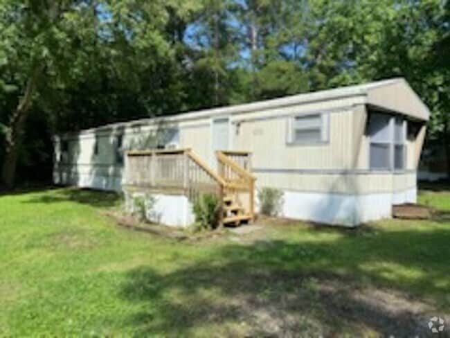 Building Photo - Newly Remodeled Trailer - Close to New Riv... Rental