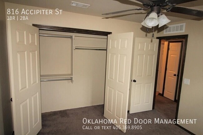 Photo - 816 Accipiter St