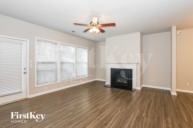 Photo - 3196 Baylor Cir