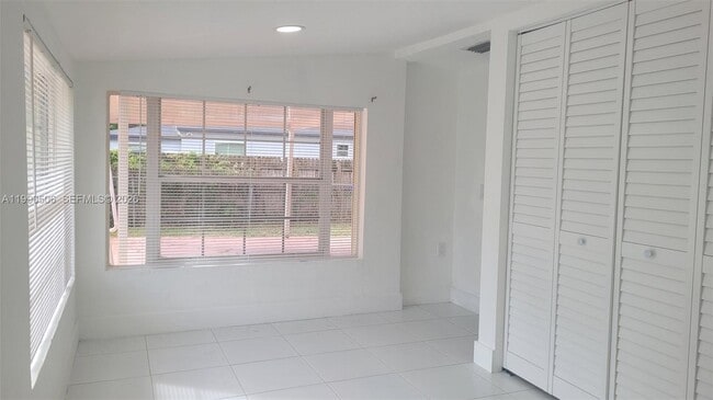 Photo - 2855 Funston St