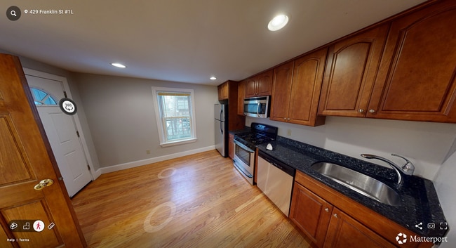 Photo - 441 Franklin St Unit 1L