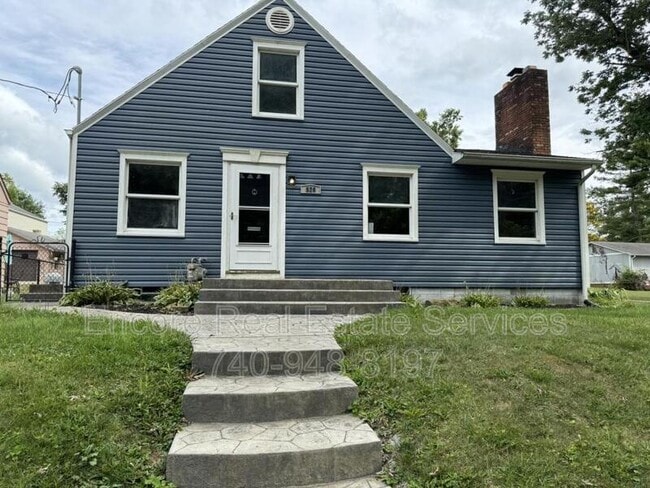 Photo - 526 Edgemont Rd House