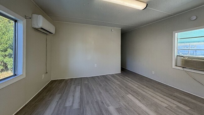 Photo - 6519 Sandra Dr