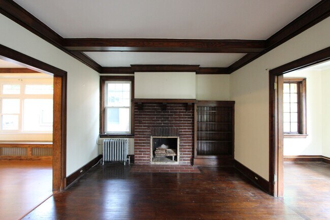 Photo - St. James Unidad 526