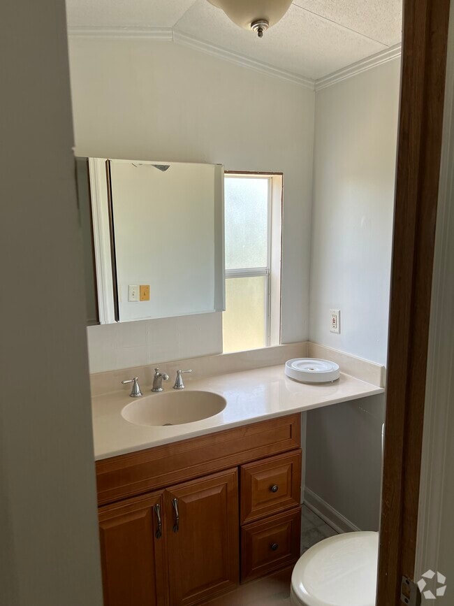 Building Photo - 259 SW Taylor Glen Rental