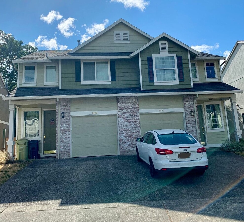 Charming 3 BD · 2.5 BA Condo | Located In ... - Charming 3 BD · 2.5 BA Condo | Located In ...