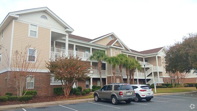 Building Photo - Furnished 2 Bedroom, 2 Bath Condo in North...