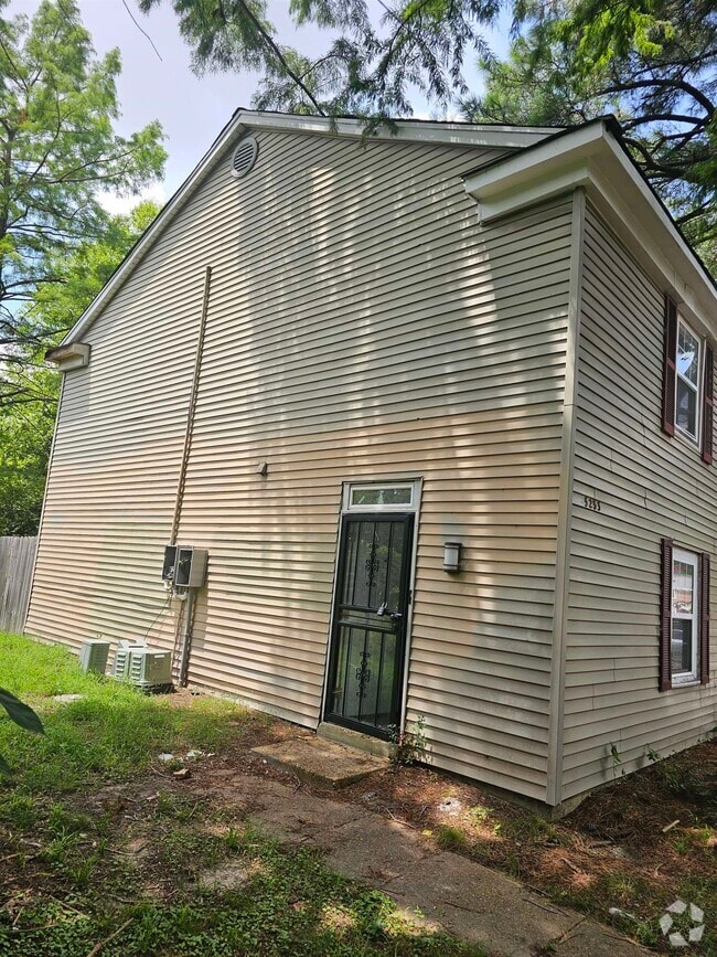 Building Photo - 5233 Flowering Peach Dr Rental