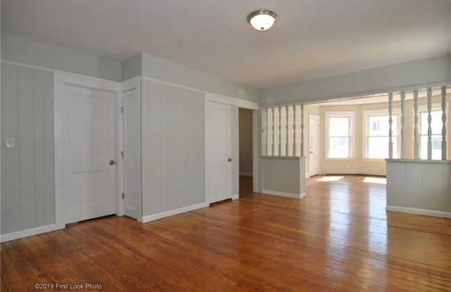 Photo - 179 Valley St Unit 3