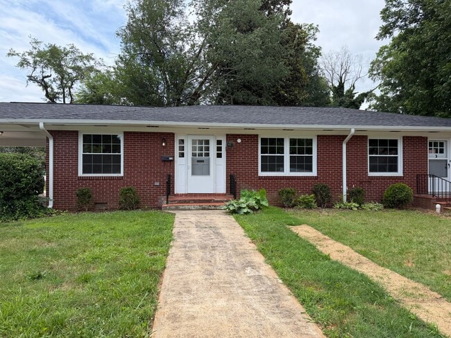 Photo - Exclusively Offered by Muse Realty Rentals, LLC