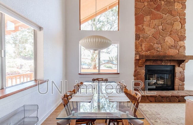 Photo - 35 Pierce Dr