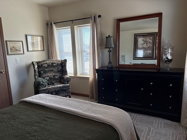 MSTR BEDROOM - 125 W Main St Unit A