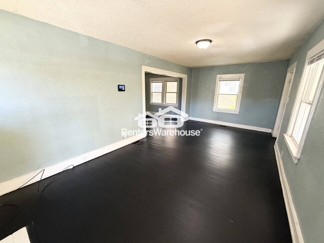 Photo - 1526 E 50th St